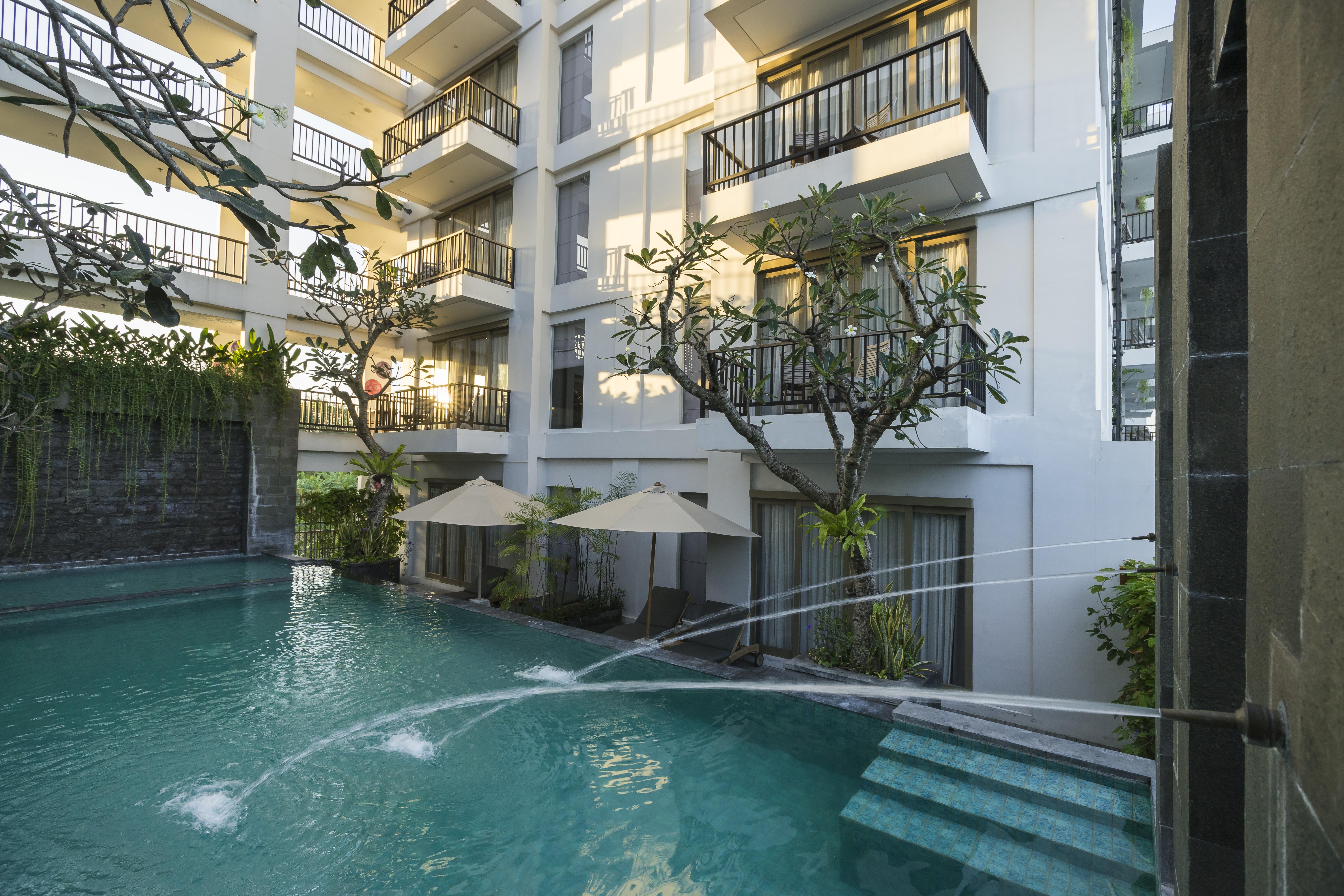 D'Primahotel Petitenget Seminyak 2 Exterior photo
